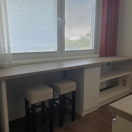 Apartman Valentin Lägenhet Komárno Exteriör bild